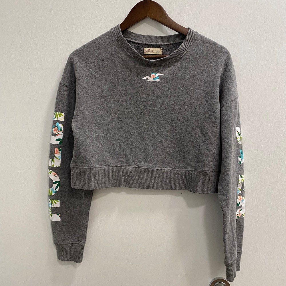 Hollister Sweatshirt Women Small Gray Floral Logo Graphic Cropped Pullover